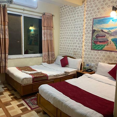 The Tranqulity Inn โพคารา ภายนอก รูปภาพ