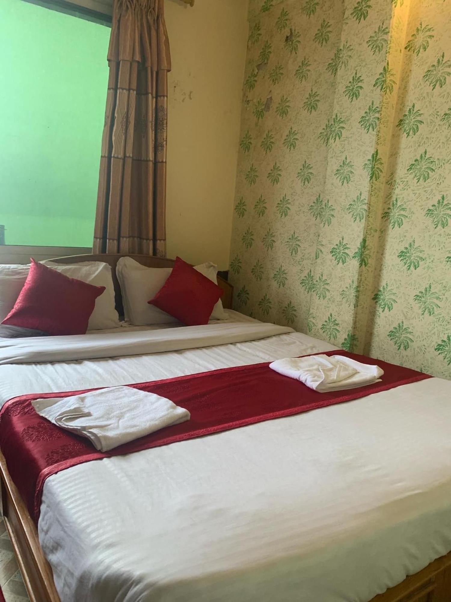 The Tranqulity Inn โพคารา ภายนอก รูปภาพ