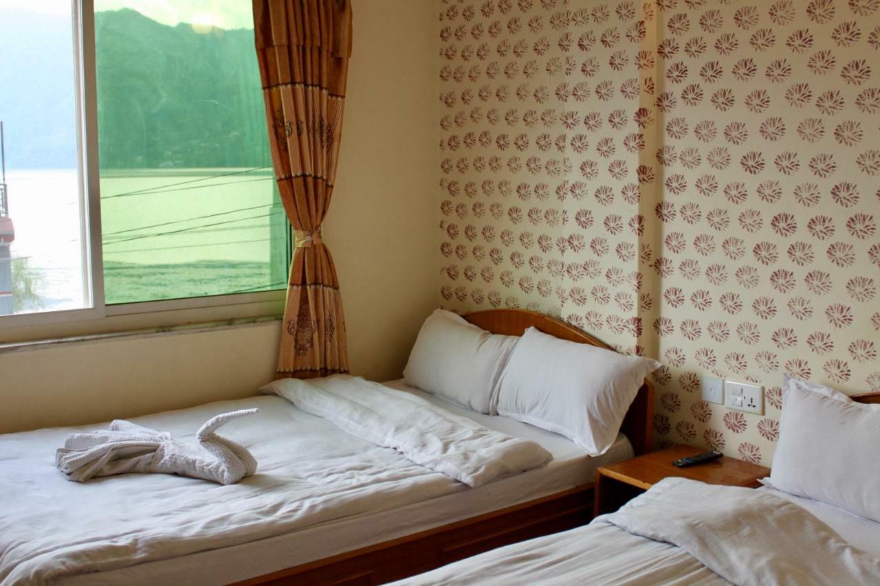 The Tranqulity Inn โพคารา ภายนอก รูปภาพ